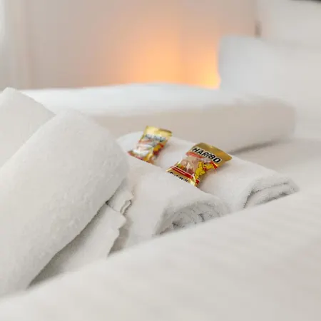 Yuva Homes Am Kurpark Apartment