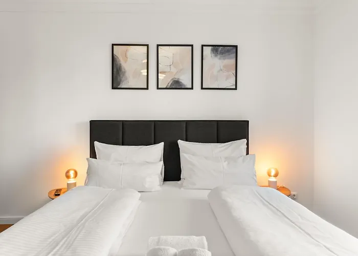 Yuva Homes Am Kurpark Apartment