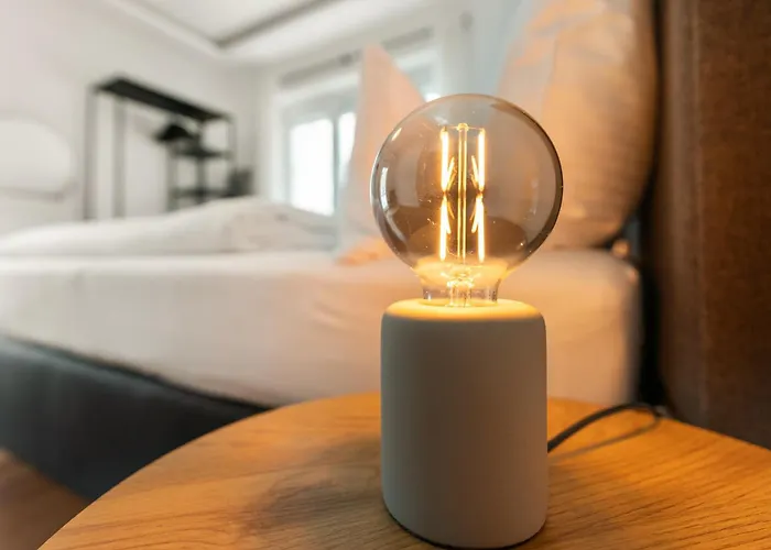 Yuva Homes Am Kurpark アパート *