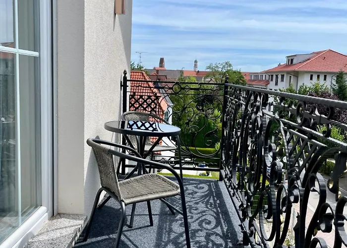 Yuva Homes Am Kurpark Apartamento